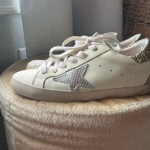 Pre Loved golden goose superstars